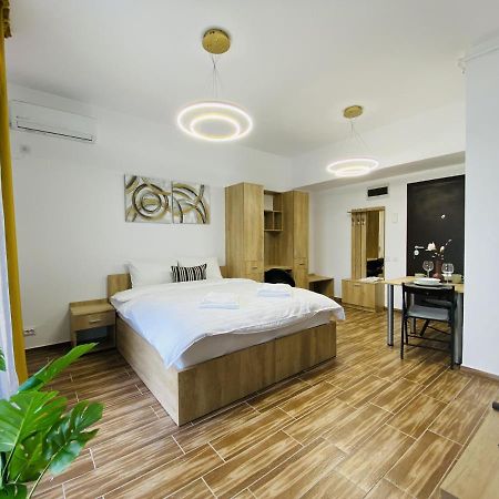 New City Studios With Balcony Bucharest Exterior photo